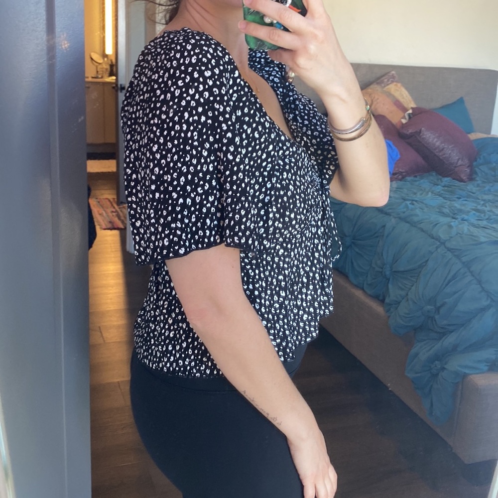 Black and white print blouse‎ - Picture 7 of 10